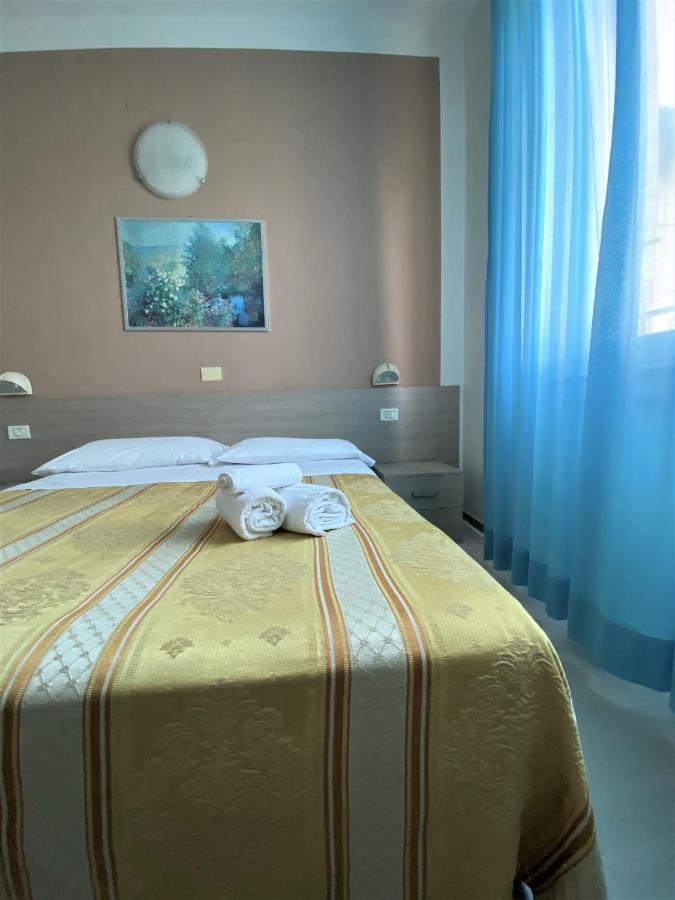 Hotel New Primula Rimini Exterior foto