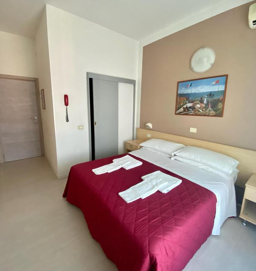 Hotel New Primula Rimini Exterior foto