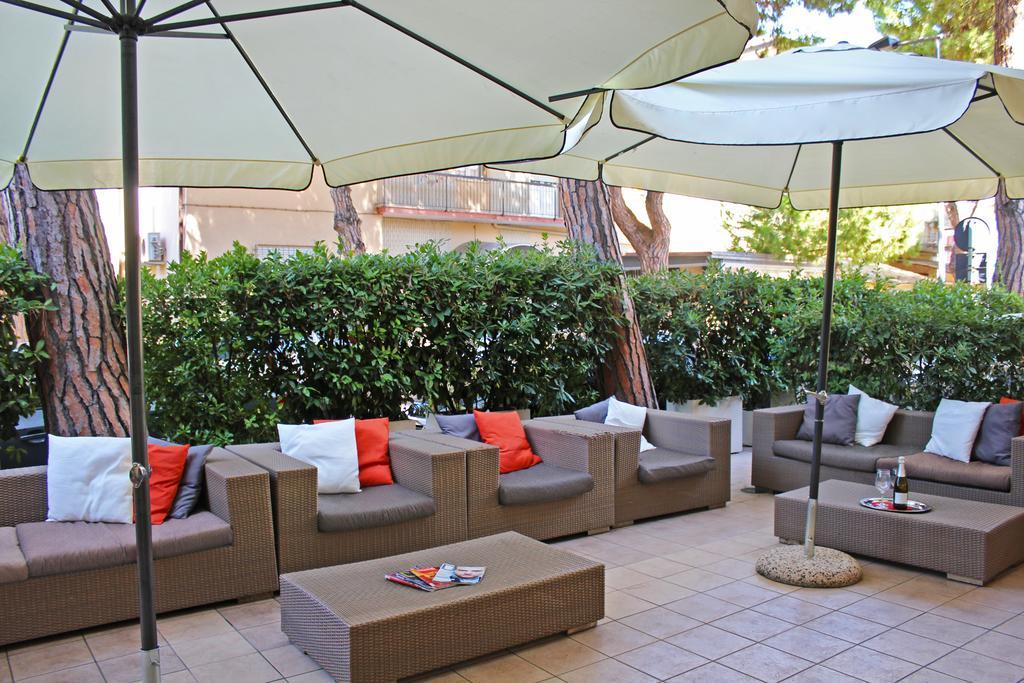 Hotel New Primula Rimini Exterior foto